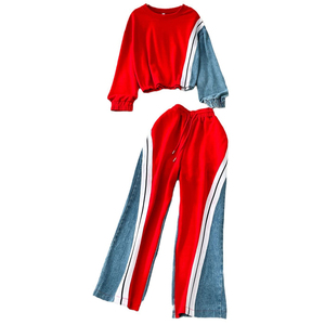 Ensemble 2 pièces pour femmes tendance et confortable pour l'hiver, sweat-shirt à manches longues à blocs de couleur, pantalon large en denim à empiècements - Product Image 1