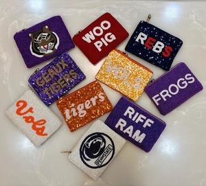 Porte-monnaie en forme de cœur très tendance - Broderie en coton, design personnalisable, cadeau de remerciement - Product Image 5