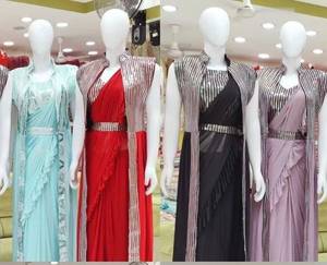 Hermoso Lehenga de Georgette con Diseño de Lentejuelas y Volantes, Sari Drapeado con Koti y Blusa para Mujer, Ropa de Fiesta y Boda - Product Image 5