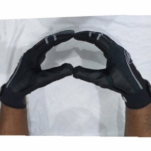 Gants de frappe de baseball respirants et absorbant la transpiration - Product Image 2