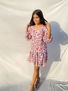 Bloc de main indien imprimé 100% coton Boho Floral robe courte à la main décontracté élégant pour demoiselle d'honneur taille naturelle en vente - Product Image 3