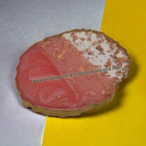 Nuevo posavasos de resina reversible en forma ovalada para bebidas y tazas de té al mejor precio - Product Image 3