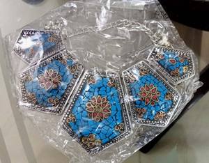 Meilleur prix nouveau travail de mosaïque à la mode du fabricant indien colliers de perles en métal pour les filles bijoux de mode avec pierre de perle - Product Image 4