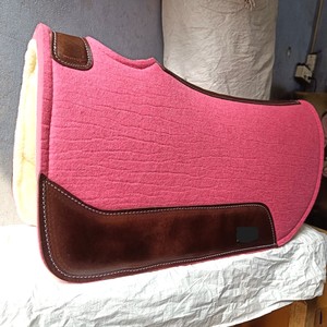 Almohadillas de sillín occidentales de fieltro de lana de Nueva Zelanda rosa claro de 1 \ "Diseño de falda redonda de alta calidad para montar a caballo al por mayor - Product Image 5