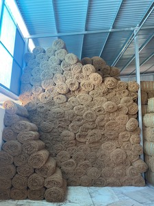 VENTA ENTERA ROLLO DE MALLA DE COIR ROLLO DE RED DE COIR MANTA DE CONTROL DE FIBRA DE COIR DE LOTO AZUL VIETNAM - Product Image 2