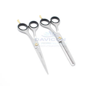 Juego de Tijeras de Peluquería Profesionales de Acero Inoxidable de Alta Calidad, Fuente de Alimentación Manual por DAVICON ENTERPRISES - Product Image 4