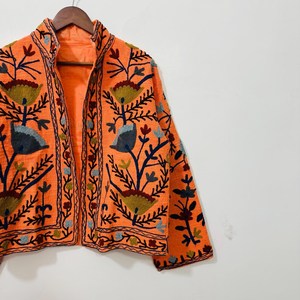 Veste bohème pour femme en coton 100% respirant, brodée à la main, motif floral, orange, style suzani - Product Image 3