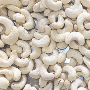 Vente flash 2023 Noix de cajou brutes WW180, WW240, WW320, Noix de cajou LP Noix de cajou grillées Prêtes à être expédiées - Product Image 1