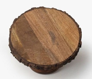 แท่นวางเค้กไม้แบบชนบทพร้อมขอบเปลือกไม้ธรรมชาติสำหรับจัดแสดงบนโต๊ะสำหรับงานแต่งงานงานเลี้ยงและของหวาน - Product Image 4