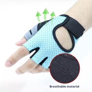 Guantes de gimnasio de neopreno transpirable para mujer para levantamiento de pesas, guantes de cuero para uso en gimnasio - Product Image 5