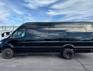 Véhicules d'occasion : Mercedes-Benz Sprinter 3500XD 4x4 de 2022 pour le marché mondial - Product Image 4