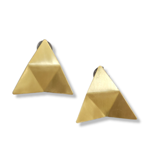 Pendientes de latón triangulares de nuevo aspecto, pendientes geométricos hechos a mano chapados en oro para fiesta, elegantes pendientes de joyería de latón - Product Image 1