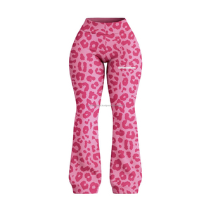 Pantalon de survêtement extensible en polyester et élasthanne de qualité supérieure, 280 GSM, imprimé léopard marron, tissu doux, taille haute, logo par transfert thermique - Product Image 4