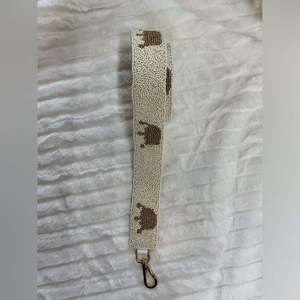 Sangle de sac à main brodée de perles, mignonne et exclusive, avec inscription « WE ARE PENN STATE », fabrication artisanale de haute qualité - Product Image 4