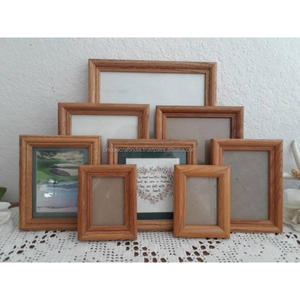 Cadre pour bébé à double fente TinyToes | Cadre de bureau photo double pour les moments avant et après la naissance | Cadeau en bois gravé personnalisé - Product Image 2