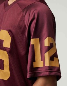 Maillot de football américain en gros numéro de joueur personnalisé DTF imprimé maillot de sport élégant fabriqué au Pakistan - Product Image 5