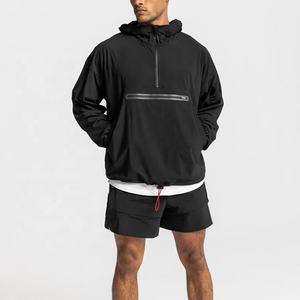 Veste en polyester recyclé tissé coupe-vent à fermeture éclair quart, résistante à l'eau, motif uni, teinture unie pour la saison de printemps - Product Image 1