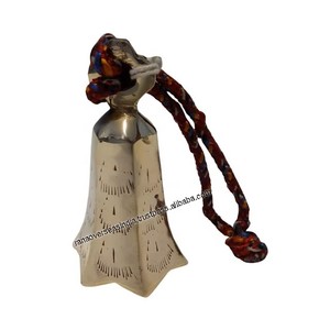 Cloche en laiton massif avec boucle pour accrocher-Idéal pour les rituels du temple, la décoration extérieure et les cadeaux de pendaison de crémaillère à de bons tarifs - Product Image 3