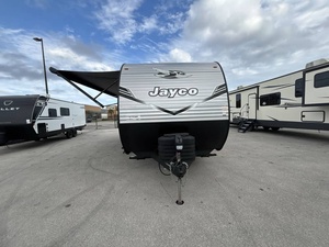 New 2026 Jayco Jay F-l-i-g-h-t Slx 321BDS Export grade travel <b>trailers</b> offered for bulk trade Ready to ship - Product Image 2