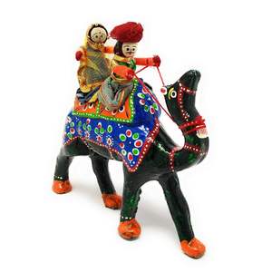 ตุ๊กตาคู่หุ่นไรเดอร์ทำจากวัสดุรีไซเคิลตุ๊กตารูปเคารพหลากสี (18*16*5ซม.) (อูฐ) - Product Image 4