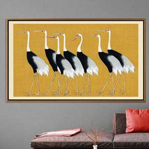 Impression sur toile d'art mural élégante avec grue japonaise, décoration d'inspiration zen, toile encadrée dorée - Product Image 1