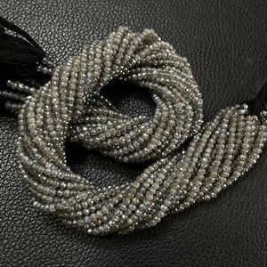 Perles en forme de rondelle à facettes en labradorite perles flash multicolores arc-en-ciel noir en gros - Product Image 3