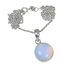 Opalite laiteuse 925 pendentif en argent Sterling pierre précieuse pendentif élégant bijoux faits à la main forme ovale pendentif cadeau pour noël - Product Image 1