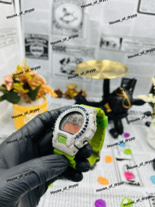 Montre de luxe Hip Hop VVS Iced Out Moissanite Diamond Watch, montre numérique argentée avec lunette ronde et bracelet en caoutchouc - Product Image 3