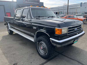 Camioneta Ford F-350 XLT Lariat 4WD Crew Cab LB de 1990 Usada, con Volante a la Izquierda, Garantía Industrial OEM de 3 Años - Product Image 2