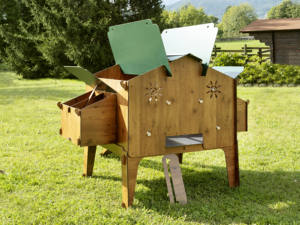 Casa para Mascotas Resistente al Viento, Fabricada en Italia con Laminado HPL de Alta Calidad, para Animales Pequeños, Gallinero Elevado - Product Image 2