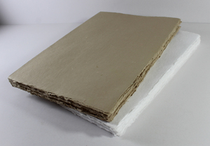 Carnet en papier de coton fait main, 84 feuilles/168 pages, bords festonnés, recyclé, format compact - Product Image 4