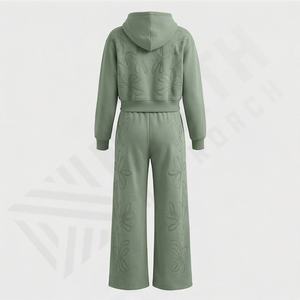 Ensemble de survêtement pour homme en deux pièces avec logo personnalisé, vente en gros, décoré de strass, sweat à capuche avec cordon de serrage, jogging, ensemble décontracté brillant pour l'hiver - Product Image 2