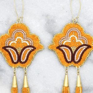 Boucles d'oreilles brodées ethniques faites à la main - Product Image 2