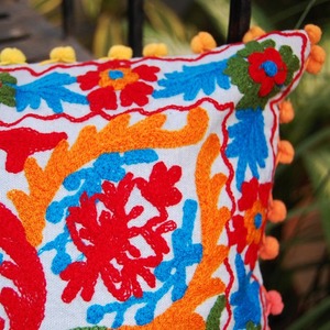 Funda de cojín Suzani, funda de almohada bordada de 16x16 pulgadas, funda de almohada multicolor - Product Image 5