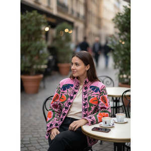 Veste bomber réversible matelassée Bibi Blossom, manteau d'automne-hiver en velours rose bonbon avec broderie Suzani, style bohème - Product Image 5