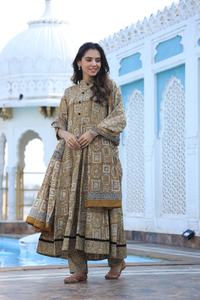 Conjunto de Kurti Anarkali con Pantalón y Dupatta, Diseño Tradicional Indio, Hecho a Mano, Listo para Usar, para el Festival de San Valentín, para Madres - Product Image 4