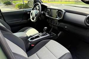 ใช้ปี 2021 สำหรับรถ Tacoma TRD Off-Road Double Cab พวงมาลัยซ้าย มาตรฐานไอเสียยูโร 4 ระยะทาง 50,001-75,000 ไมล์ 200-250 แรงม้า - Product Image 4