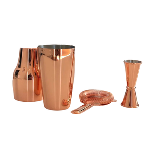 Ensemble de shaker à cocktail en cuivre et acier inoxydable avec support en bambou Outils de barman de qualité supérieure pour pistolets or et argent personnalisés - Product Image 3