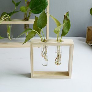 Vase en bois avec tube en verre Look moderne de haute qualité Finition naturelle Vase en verre en bois Décor élégant et chic Tube en verre - Product Image 6