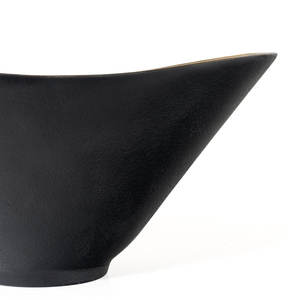 Cuenco de metal negro y dorado con esmalte de forma única y acabado lujoso para servir a granel disponible al por mayor - Product Image 4