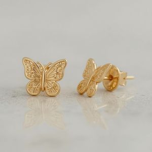 Boucles d'oreilles clous papillon en or 10 carats pour femmes, bijoux fins minimalistes tendance, boucles d'oreilles délicates, fabricant OEM Thaïlande, certifié GIA - Product Image 1