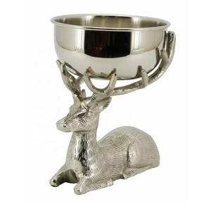 Lavish Gold Finished Reindeer Face With Removable <b>Silver</b> <b>Bowl</b> Stainless Steel Perfect For Holiday Styling And Festive Home Decor - Product Image 3