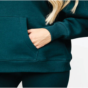Sudadera con Capucha Extra Grande para Mujer, Corte Holgado, 80% Algodón, 20% Poliéster, Diseño Lineal Arqueado, Color Verde Zinc - Product Image 6