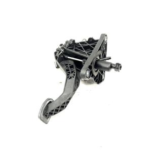 PÉDALE D'EMBRAYAGE MERCEDES Classe B W246 2ème Série A2462910201 (12>) - Product Image 2