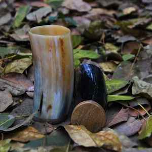 Vaso de Chupito Corto Moderno Pulido de Primera Calidad, Diseño Ecológico, Toque Artesanal Tradicional para Bebidas Modernas, Económico - Product Image 1