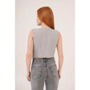 Chaleco de Mujer LUSTRIN con Cuello en V y Botones, Corte Triangular, Color Gris - Prenda de Punto Elegante y Cómoda en Mezcla de Viscosa - Product Image 4