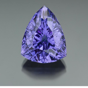 Diamant vert foncé en forme de poire exquis, parfait pour la fabrication de bagues élégantes haut de gamme et de bijoux sur mesure, à des prix de gros. - Product Image 4