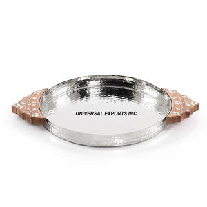 Bandeja de Chocolate Martillado con Acabado en Plata, Bandeja de Chocolate Hecha a Mano, Bandeja de Chocolate de Diseñador Clásico y Elegante - Product Image 1