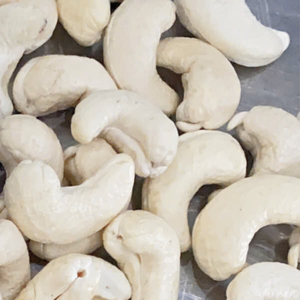 Offre Spéciale Ww240 Ww320 Ws Lp Noix de cajou en gros Usine Santigo au Vietnam Emballage de marque privée disponible - Product Image 1