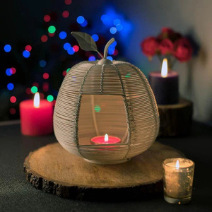 Bougeoir inspiré de la pomme: illuminez votre espace avec un charme fructueux Bougeoir élégant - Product Image 1